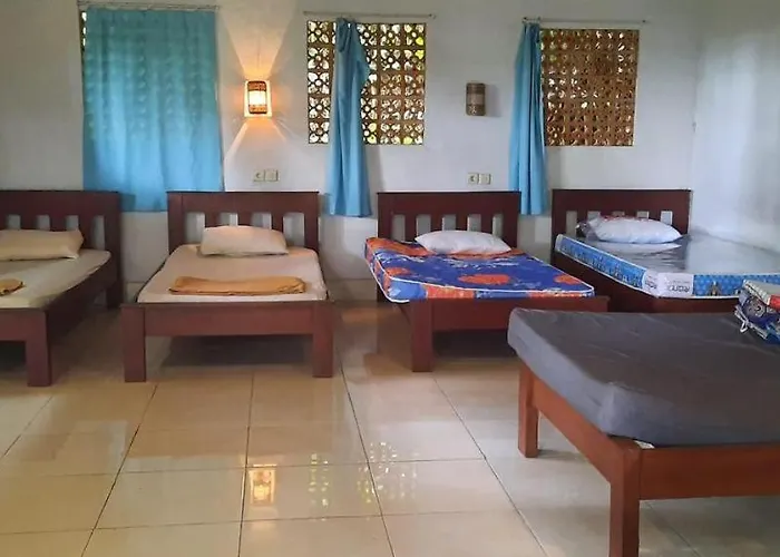 Arnata & Pasraman Yoga Lokanata * Bangli